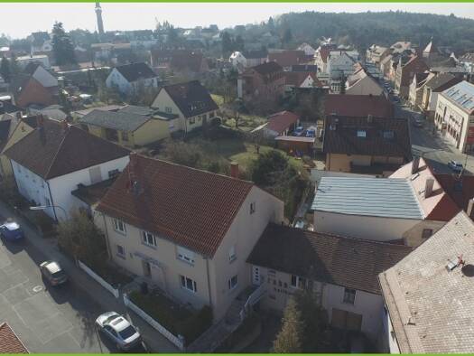 Einfamilienhaus zum Kauf 250.000 € 3 Zimmer 78,7 m² 135 m² Grundstück Cadolzburg 90556