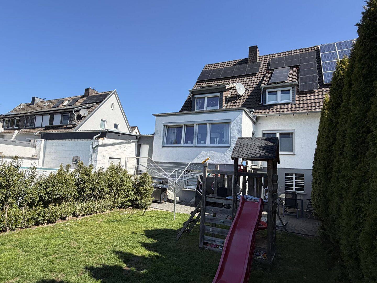 Doppelhaushälfte zum Kauf - Ansicht 2