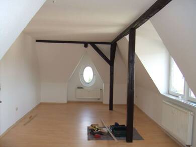 Wohnung zum Kauf 65.000 € 3 Zimmer 68 m² Dachgeschoss Greiz Greiz 07973