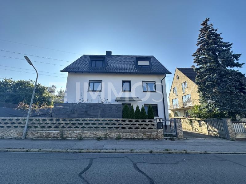 Mehrfamilienhaus zum Kauf als Kapitalanlage geeignet 1.620.000 € 8,5 Zimmer 257 m²<br/>Wohnfläche 930 m²<br/>Grundstück Hasenbergl-Lerchenau Ost München 80935