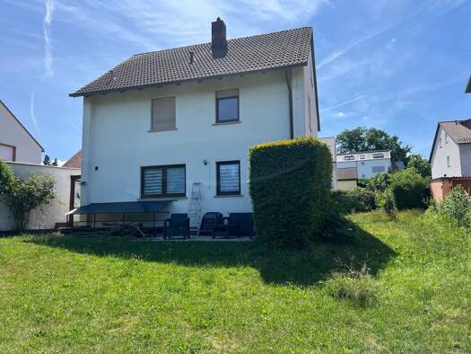 Einfamilienhaus zur Miete 2.000 € 4 Zimmer 150 m² 556 m² Grundstück frei ab sofort Bruckwiesenstraße 53 Altenberg Oberasbach 90522