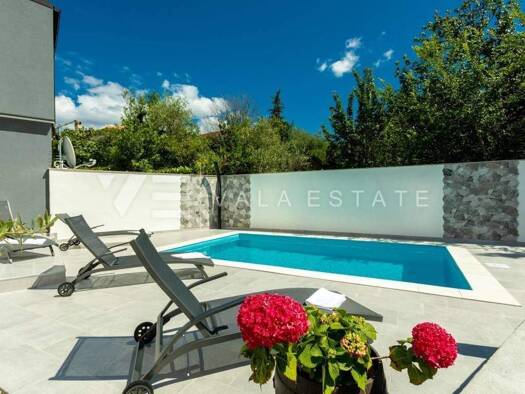 Haus zum Kauf 624.000 € 4 Zimmer 110 m² Dobrinj