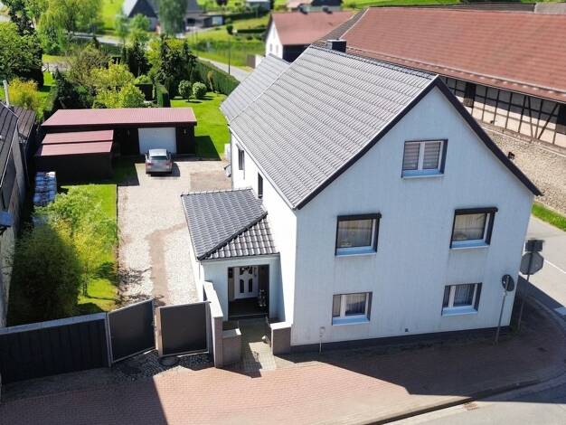 Einfamilienhaus zum Kauf 179.000 € 5 Zimmer 156 m² 1.792 m² Grundstück Mackenrode Hohenstein 99755