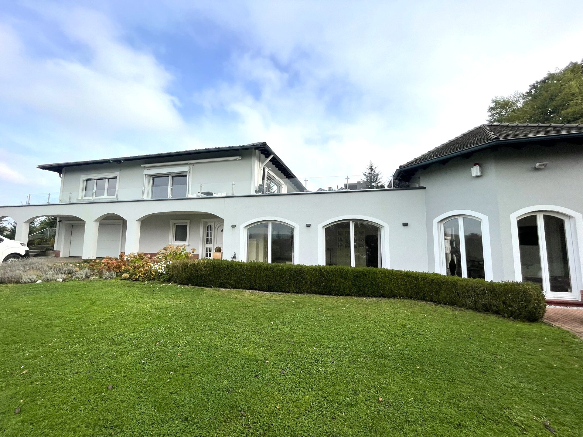 Villa zum Kauf 1.290.000 € 9 Zimmer 476 m²<br/>Wohnfläche 4.800 m²<br/>Grundstück Schmelz Schmelz 66839