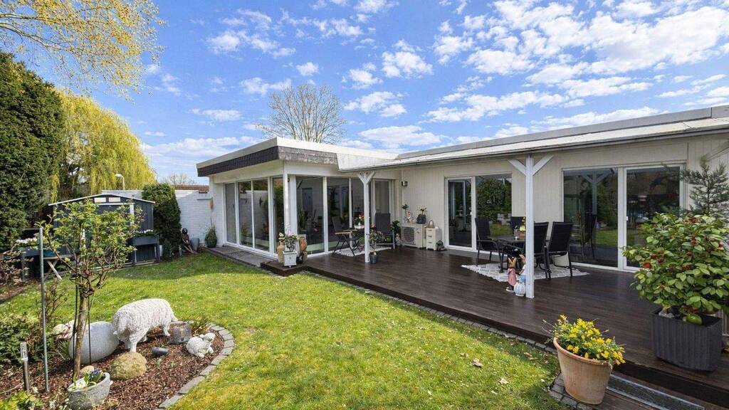 Einfamilienhaus zum Kauf provisionsfrei 978.000 € 6 Zimmer 230,6 m² 403,9 m² Grundstück Königsdorf Frechen 50226