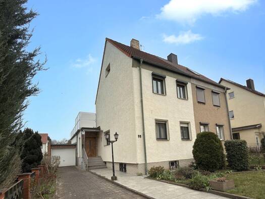 Doppelhaushälfte zum Kauf 158.000 € 5 Zimmer 120 m² 361 m² Grundstück Südstadt Süd 06128