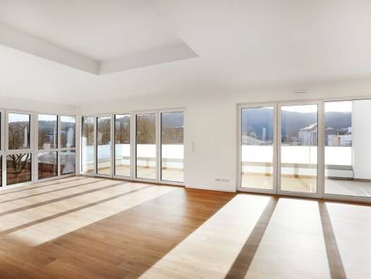 Penthouse zur Miete 1.575 € 3 Zimmer 116,5 m² frei ab 01.01.2027 Schönbrunn Landshut 84036