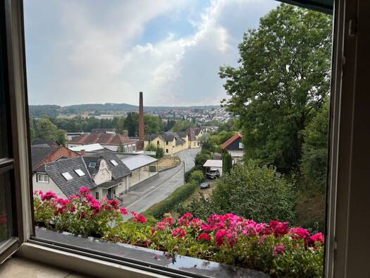 Doppelhaushälfte zur Miete 1.250 € 5 Zimmer 175 m² 750 m² Grundstück frei ab 01.11.2025 Rohrbacher Straße 15 Grub Grub a.Forst 96271