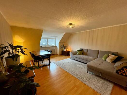 Wohnung zur Miete 1.300 € 2 Zimmer 70 m² Geschoss 2/2 frei ab 01.02.2026 Degerloch Stuttgart 70597