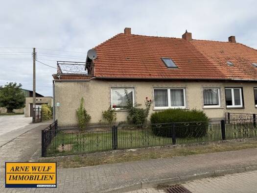 Doppelhaushälfte zum Kauf 110.000 € 142 m² 1.776 m² Grundstück Ruthen Lübz 19386
