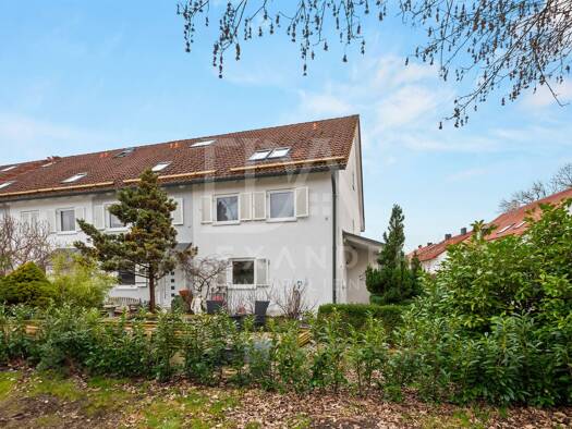 Reihenendhaus zur Miete 1.990 € 8 Zimmer 137,6 m² 222 m² Grundstück Moosinning 85452