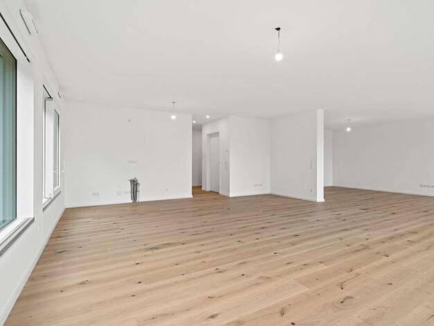 Wohnung zum Kauf - Erstbezug provisionsfrei 1.242.000 € 3 Zimmer 130,4 m² frei ab sofort Überlingen 88662