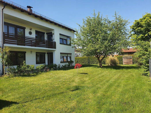Mehrfamilienhaus zum Kauf 395.000 € 6 Zimmer 165 m² 760 m² Grundstück Emmerting 84547