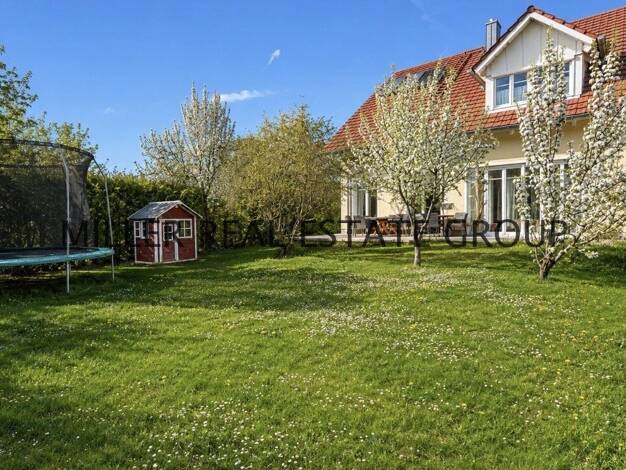 Mehrfamilienhaus zum Kauf 995.000 € 8 Zimmer 238 m² 724 m² Grundstück Großmehring Großmehring 85098