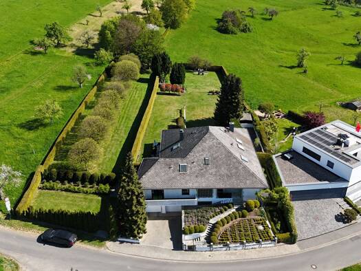 Einfamilienhaus zum Kauf 899.000 € 11 Zimmer 350 m² 2.150 m² Grundstück Fränkisch-Crumbach 64407
