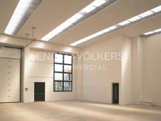 Lagerhalle zur Miete 3.700 m² Lagerfläche teilbar ab 3.700 m² Göttingen 37083