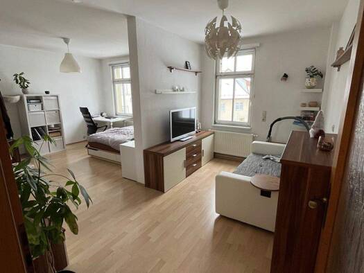 Wohnung zur Miete 355 € 1,5 Zimmer 46 m² 2. Geschoss frei ab 01.05.2026 Marktstraße 47 Zentrum Rudolstadt 07407