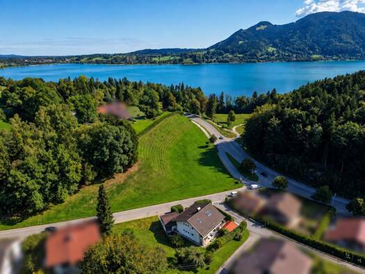 Mehrfamilienhaus zum Kauf 8 Zimmer 311 m² 751 m² Grundstück Bad Wiessee Bad Wiessee 83707