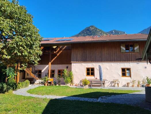 Wohnung zur Miete 1.350 € 3,5 Zimmer 99 m² Geschoss 1/2 frei ab 01.01.2027 Marquartstein Marquartstein 83250