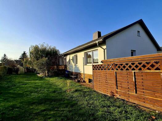 Einfamilienhaus zum Kauf 220.000 € 5 Zimmer 110 m² 604 m² Grundstück Oschatz 04758