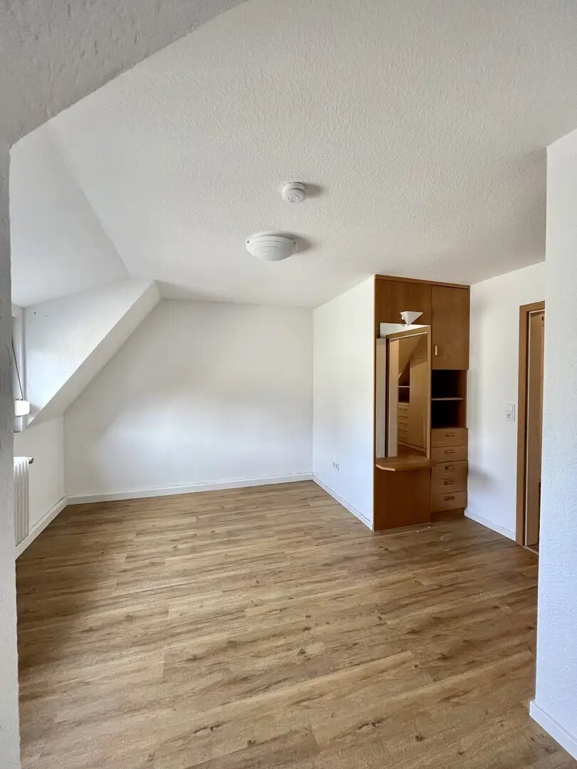 Wohnung zur Miete 700 € 6 Zimmer 135 m²<br/>Wohnfläche Ludwig-Kenter-Str. Geisweid - Heckenberg Siegen 57078