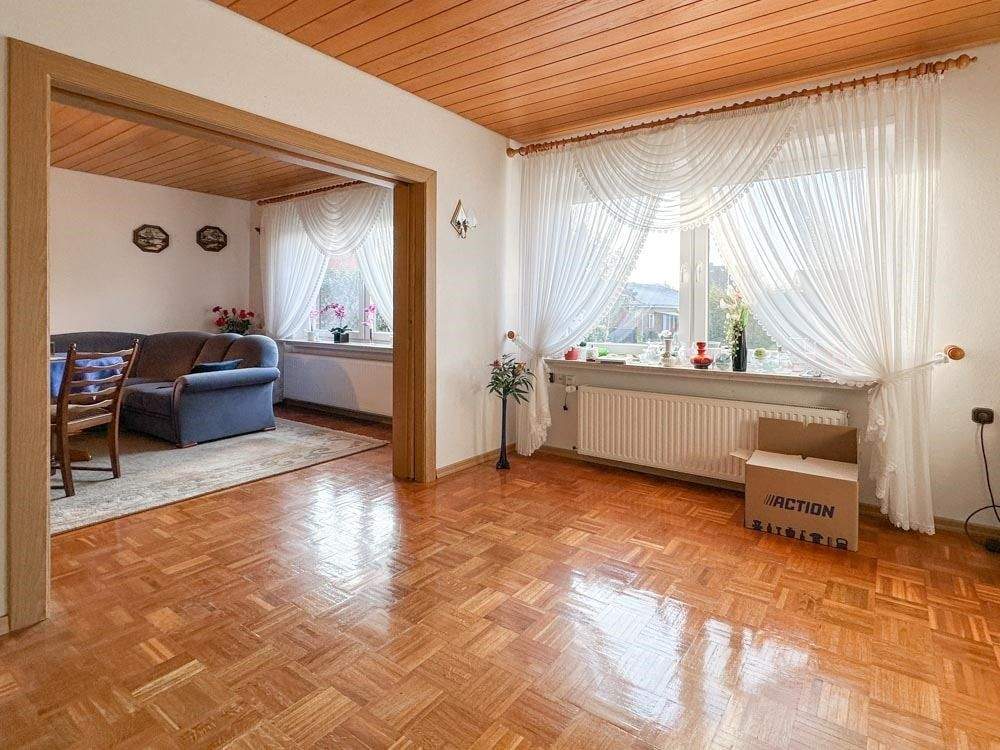 Immobilie in Drochtersen - Solides Einfamilienhaus mit Garage in Drochtersen - Bild 4