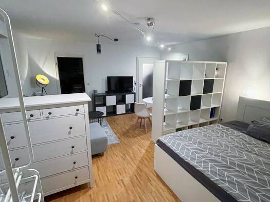 Wohnung zur Miete 900 € 1 Zimmer 38 m² frei ab 01.12.2025 Süd Stuttgart 70180