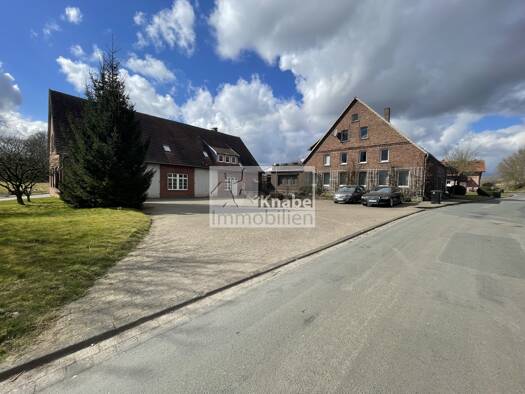 Mehrfamilienhaus zum Kauf 370.000 € 23 Zimmer 288 m² 2.253 m² Grundstück Buer Melle 49328