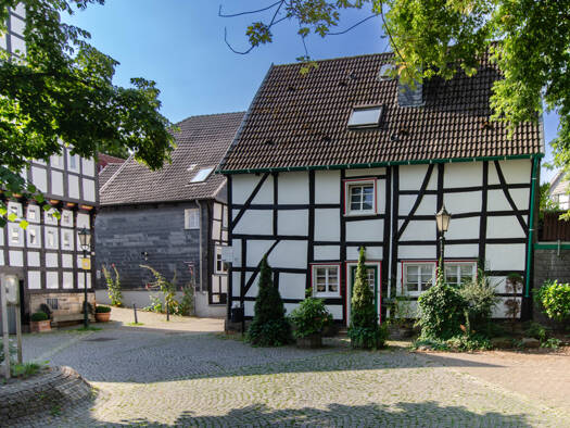Einfamilienhaus zum Kauf 528.000 € 6 Zimmer 173,5 m² 102 m² Grundstück Hattingen 45525