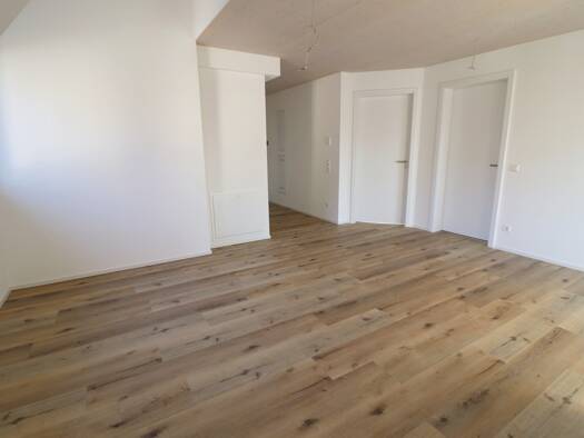 Maisonette zur Miete 1.200 € 4 Zimmer 137 m² Mehrstetten 72537