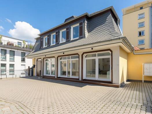 Bürogebäude zur Miete 3.500 € 8 Zimmer 182 m² Bürofläche Gießen Gießen 35390