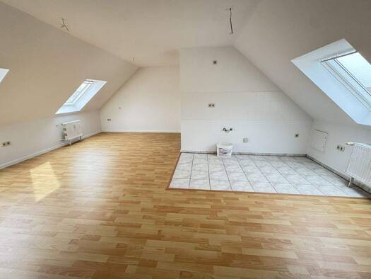 Studio zur Miete 342 € 1 Zimmer 33,6 m² 4. Geschoss frei ab sofort Döllingstraße 22 Paunsdorf Leipzig 04328