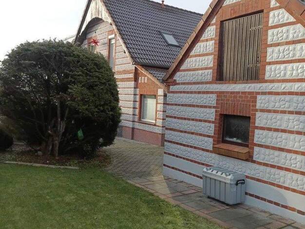 Einfamilienhaus zum Kauf provisionsfrei 295.000 € 6 Zimmer 132 m² 1.199 m² Grundstück Schäfereistr 4 Schwarze Pumpe Spremberg 03130