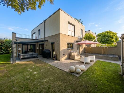 Einfamilienhaus zum Kauf provisionsfrei 639.000 € 5 Zimmer 193 m² 439 m² Grundstück frei ab 01.10.2026 Vegesack Nord 28757