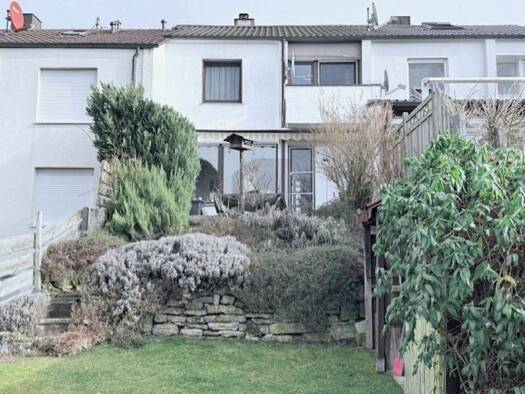 Reihenmittelhaus zum Kauf 470.000 € 4 Zimmer 122 m² 241 m² Grundstück Hochberg Remseck am Neckar 71686