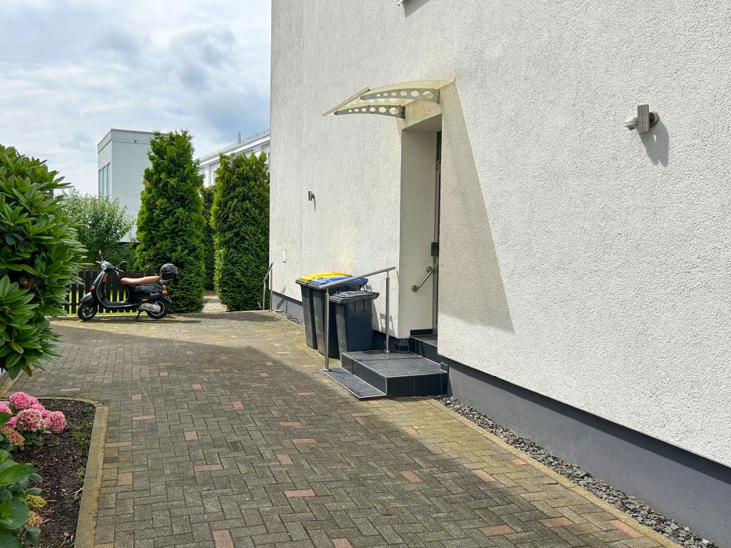 Wohnung zur Miete 720 € 2 Zimmer 72 m²<br/>Wohnfläche Altenhof - Wittkulle Solingen 42719