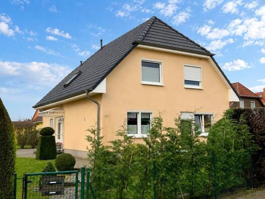 Einfamilienhaus zum Kauf 320.000 € 5 Zimmer 130 m² 594 m² Grundstück Wulkenzin Wulkenzin 17039