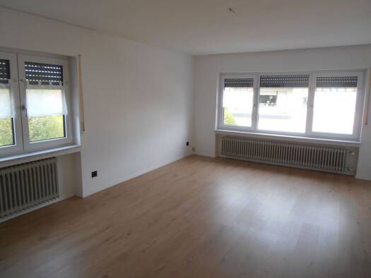 Wohnung zur Miete 870 € 3 Zimmer 96 m² Geschoss 1/2 frei ab 01.08.2026 Oberemmel Konz 54329