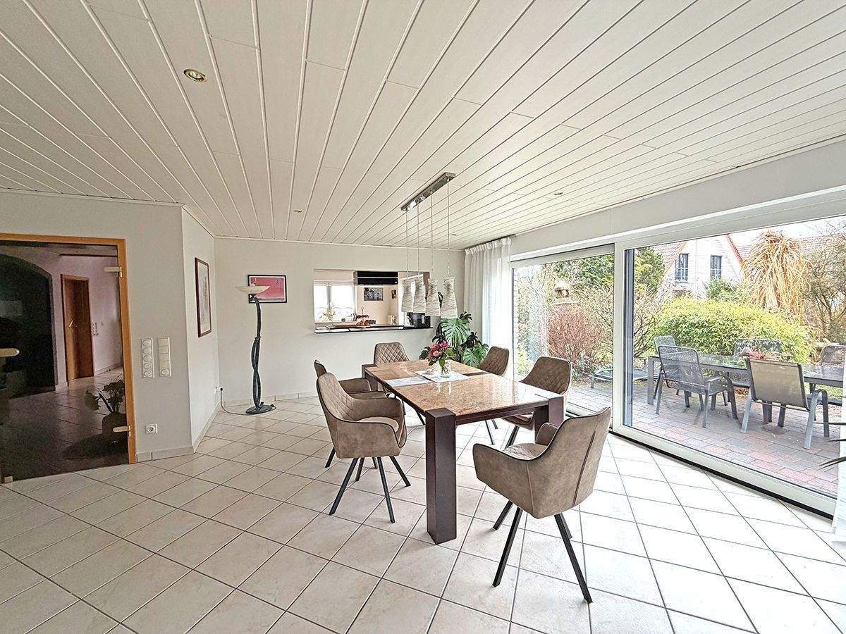 Einfamilienhaus zum Kauf - Mehr
