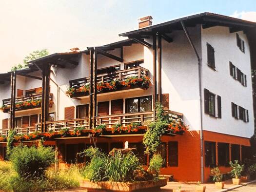 Gastronomie/Hotel zum Kauf 450.000 € 50 m² Gastrofläche 4.435 m² Grundstück Eppenbrunn 66957