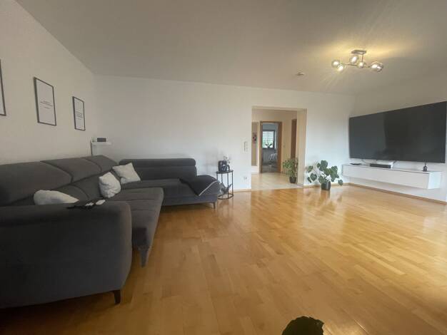 Studio zur Miete 1.195 € 3 Zimmer 85,8 m² 1. Geschoss frei ab 01.10.2025 Forstinning Forstinning 85661