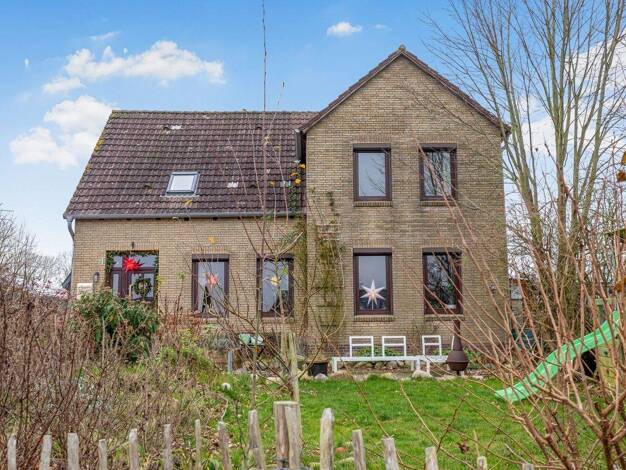 Einfamilienhaus zum Kauf 325.000 € 6 Zimmer 132 m² 992 m² Grundstück Holzdorf 24364