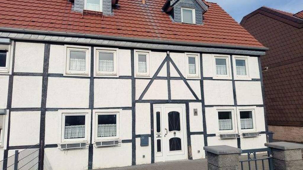 Doppelhaushälfte zum Kauf 210.000 € 6 Zimmer 145 m² 520 m² Grundstück frei ab sofort Erwitte 59597