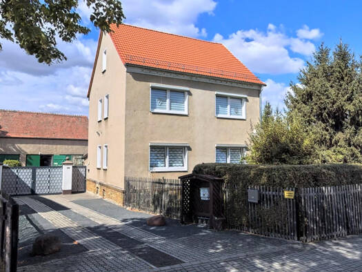 Einfamilienhaus zum Kauf 390.000 € 6 Zimmer 265 m² 680 m² Grundstück Zwenkau 04442
