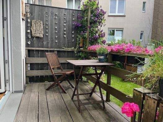 Wohnung zum Kauf 110.000 € 2 Zimmer 57 m² Frohnhausen Stadtbezirk III 45145