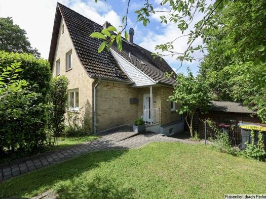 Einfamilienhaus zur Miete 2.195 € 5 Zimmer 112 m² 682 m² Grundstück frei ab 01.09.2026 Franzosenkoppel 17 Lurup Altona 22547