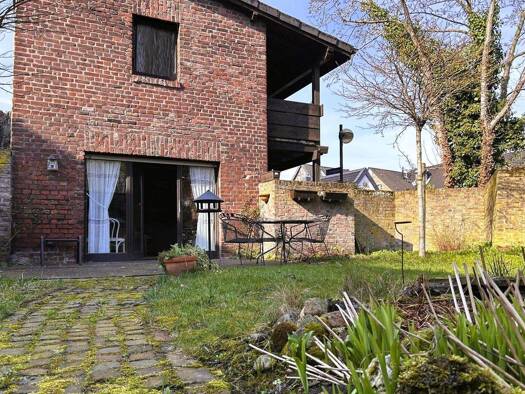 Mehrfamilienhaus zum Kauf 575.000 € 6 Zimmer 154 m² 277 m² Grundstück frei ab sofort Lank-Latum Meerbusch 40668