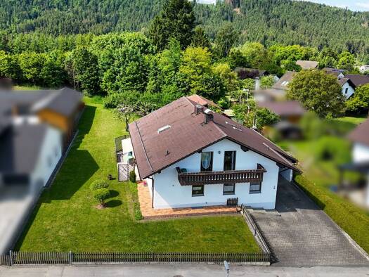Einfamilienhaus zum Kauf 7 Zimmer 238 m² 1.105 m² Grundstück frei ab 01.04.2026 Rattenberg Rattenberg 94371