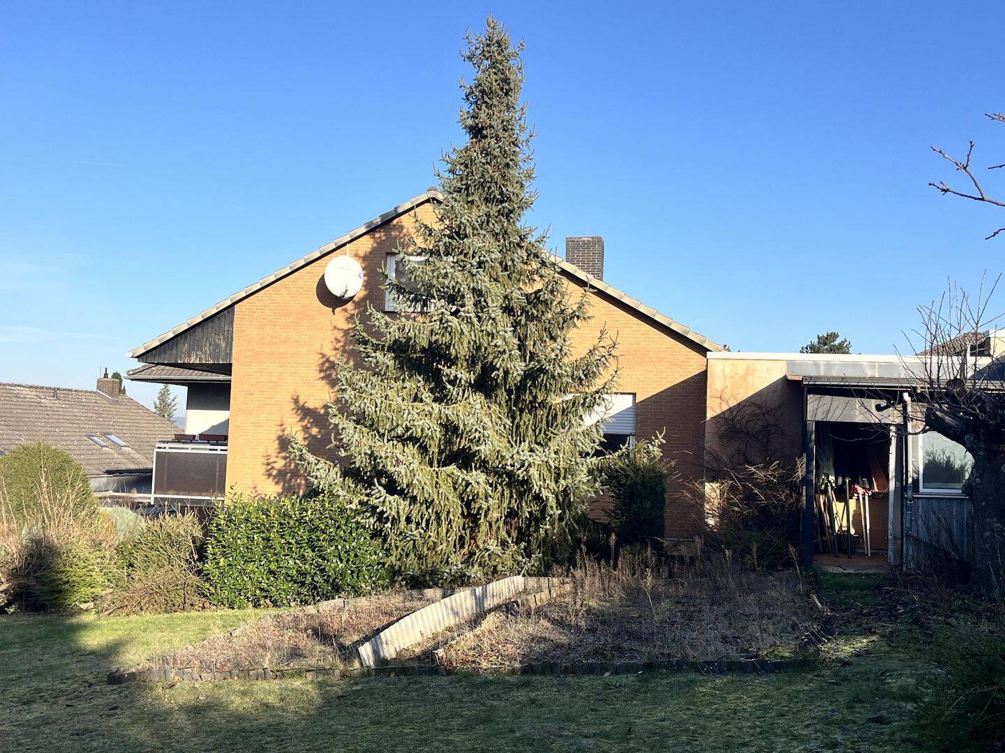 Einfamilienhaus zum Kauf - Mehr