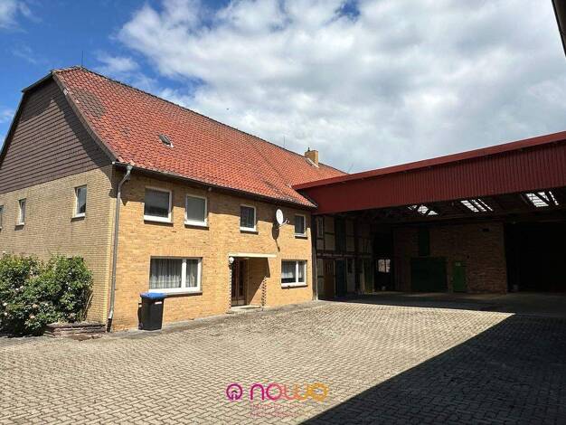 Bauernhaus zum Kauf 325.000 € 9 Zimmer 284,8 m² 1.543 m² Grundstück Woltwiesche Lengede 38268